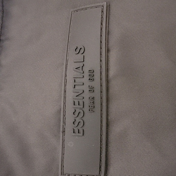 Essentials Fear of God Coaches Jacket in Iron Black XS - Picture 8 of 8